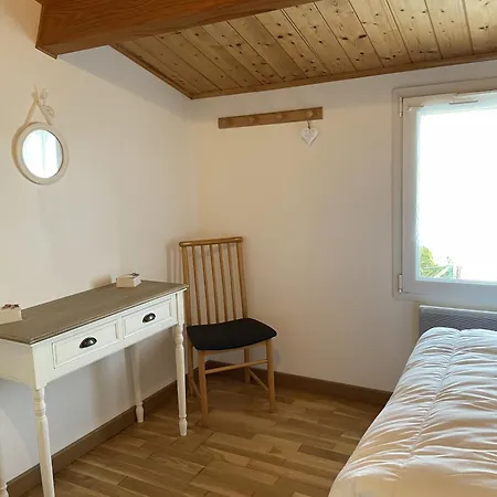 - Vue Jardin - 3 *